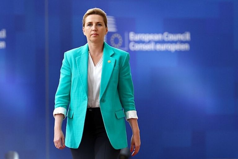 Δανή πρωθυπουργός: Στην Ευρώπη έχει ξεκινήσει ένας υβριδικός πόλεμος