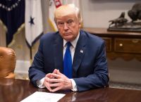 Τραμπ: Αγωγή 15 δισ. δολαρίων κατά των New York Times Τραμπ: Αγωγή 15 δισ. δολαρίων κατά των New York Times