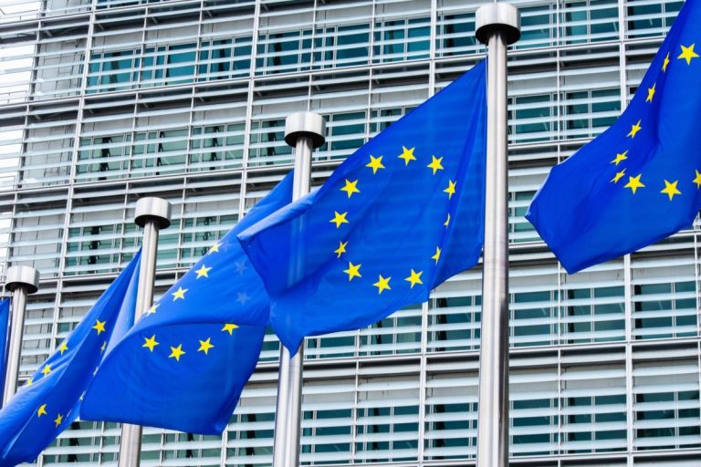 Κομισιόν: Παρουσίασε «ιστορικές» εμπορικές συμφωνίες της ΕΕ με Mercosur και Μεξικό, εν μέσω των δασμών Τραμπ