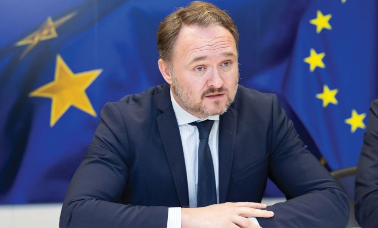 Γιόργκενσεν: H ΕΕ πρέπει να παραμείνει μακριά από τη ρωσική ενέργεια
