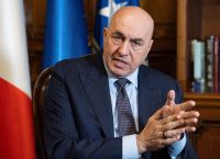 Ιταλός υπουργός Αμυνας: «Δεν είμαστε έτοιμοι να αντιμετωπίσουμε ενδεχόμενη ρωσική επίθεση» Ιταλός υπουργός Αμυνας: «Δεν είμαστε έτοιμοι να αντιμετωπίσουμε ενδεχόμενη ρωσική επίθεση»