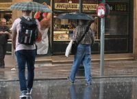 Καιρός: Χειμερινό σκηνικό σε δέκα περιοχές έως το βράδυ Καιρός: Χειμερινό σκηνικό σε δέκα περιοχές έως το βράδυ