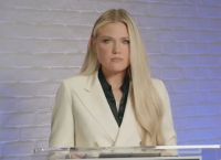 Χήρα Κερκ: Η φωνή του συζύγου μου θα παραμείνει Χήρα Κερκ: Η φωνή του συζύγου μου θα παραμείνει