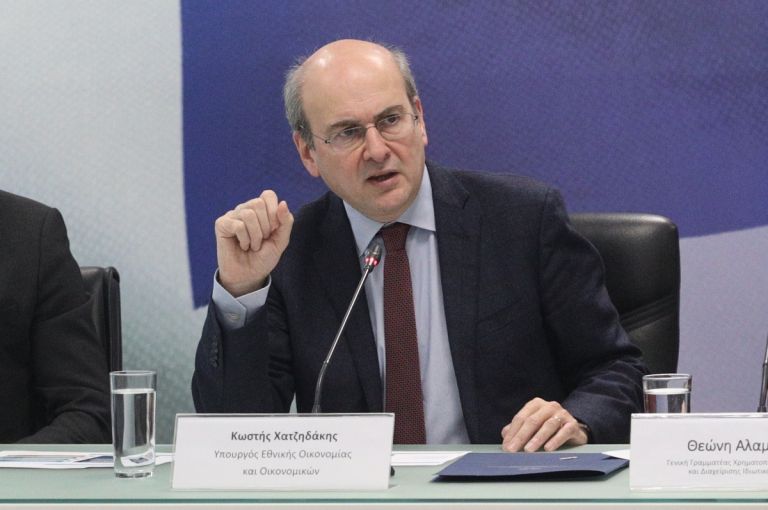 Χατζηδάκης: Ενισχύουμε το εισόδημα με συγκεκριμένα μέτρα