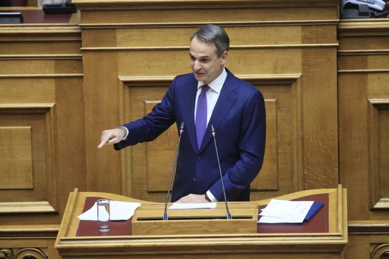 Συνεχίζει τη στροφή στο Κέντρο ο Μητσοτάκης
