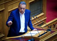 Βουλή – Φάμελλος: Η κυβέρνηση «θίγει το δικαίωμα σε δίκαιη δίκη με πολιτικά κίνητρα» Βουλή – Φάμελλος: Η κυβέρνηση «θίγει το δικαίωμα σε δίκαιη δίκη με πολιτικά κίνητρα»