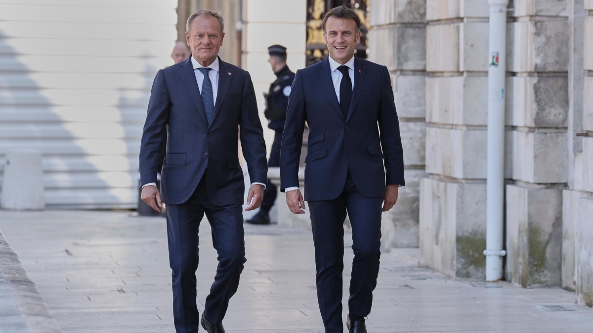 Ο Μακρόν στέλνει τρία Rafale για την αεροπορική άμυνα της Πολωνίας
