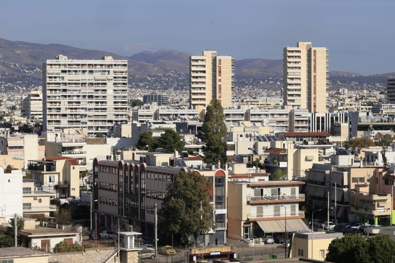 E.E.: Στεγαστικό σχέδιο για την αντιμετώπιση της κερδοσκοπίας στα ακίνητα