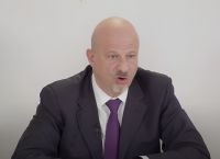 Cenergy: Επιτάχυνση για τις επενδύσεις στις ΗΠΑ, στηρίζει με 100 εκατ. το εργοστάσιο το 2026 Cenergy: Επιτάχυνση για τις επενδύσεις στις ΗΠΑ, στηρίζει με 100 εκατ. το εργοστάσιο το 2026