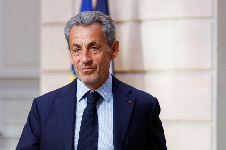 Σαρκοζί μετά την καταδίκη: «Αν θέλουν να κοιμηθώ στη φυλακή, θα κοιμηθώ με το κεφάλι ψηλά»