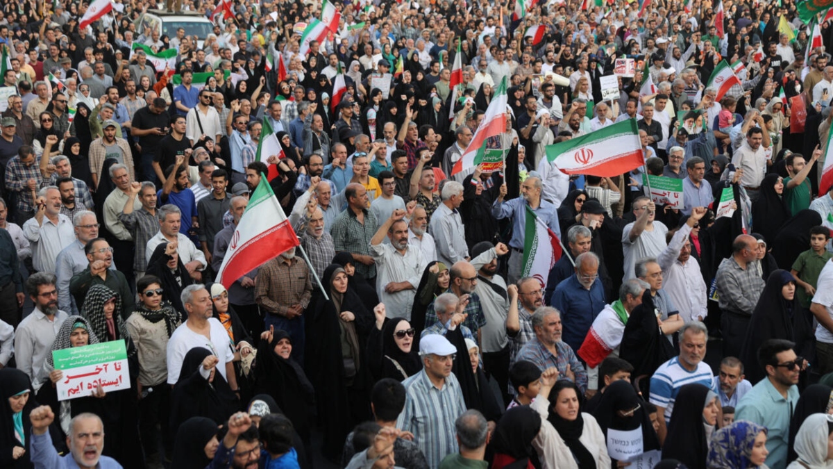 Οι ΗΠΑ απελαύνουν 100 Ιρανούς έπειτα από συμφωνία με την Τεχεράνη