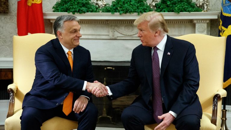 Συνομιλίες Όρμπαν – Τραμπ για την ενεργειακή ασφάλεια της Ευρώπης
