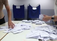 Δημοσκόπηση της Interview δίνει πρωτιά με 25% στην Καρυστιανού – Στο 21,9% η ΝΔ, ο Τσίπρας στο 13% Δημοσκόπηση της Interview δίνει πρωτιά με 25% στην Καρυστιανού – Στο 21,9% η ΝΔ, ο Τσίπρας στο 13%