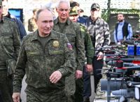 Η Ρωσία δείχνει τα δόντια της σε ΝΑΤΟ και ΕΕ Η Ρωσία δείχνει τα δόντια της σε ΝΑΤΟ και ΕΕ