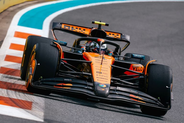 Formula1: Ο Ό. Πιάστρι επικρατεί στο Ζάντβορτ ενώ ο Λ. Νόρις εγκαταλείπει κι ο Χάμιλτον καρφώνεται στον τοίχο