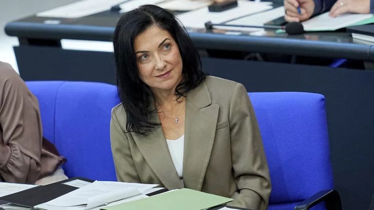 Η Γερμανία εξοικονομεί 1 τρισ. ευρώ για να φέρει την ενεργειακή μετάβαση