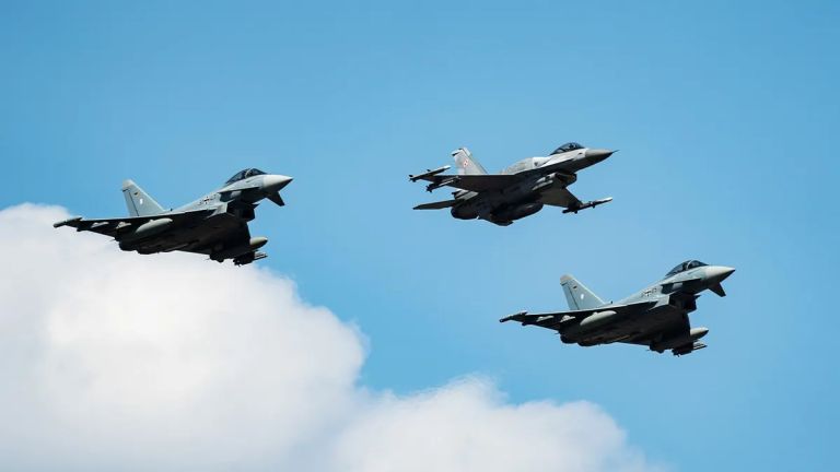 Welt για Πολωνία: Πέντε ρωσικά drones πιθανότατα κατευθύνονταν σε βάση του ΝΑΤΟ