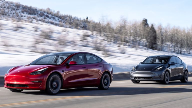 Tesla: Πρωτιά στην αγορά όπου σχεδόν όλα τα νέα οχήματα είναι ηλεκτρικά