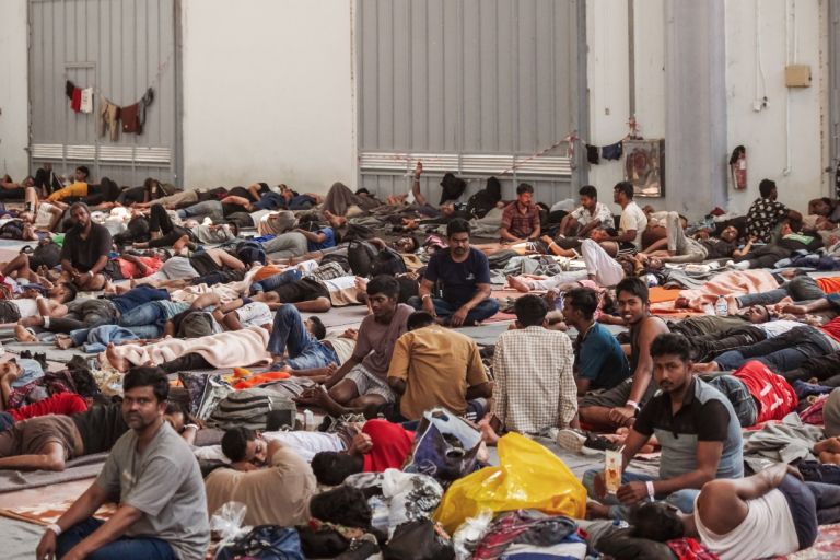 Κρήτη: Υγειονομική βόμβα από τους παράνομους μετανάστες – Πάνω από 1.100 άτομα στην Αγυιά