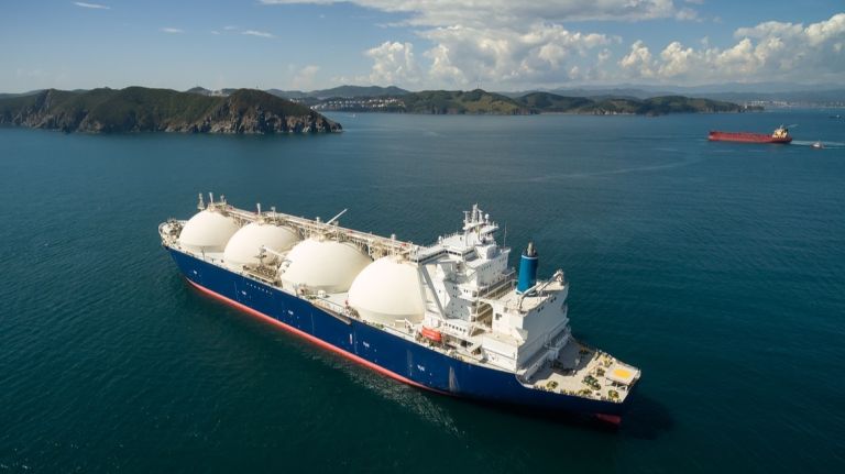 Αμερικανικό LNG: Στοίχημα για τον ευρωπαϊκό χειμώνα – Σταθερές οι τιμές φυσικού αερίου ενόψει ψύχους