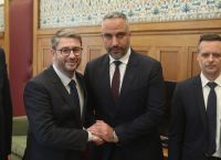 Ανδρουλάκης στον δήμαρχο Βηθλεέμ και Παλαιστίνιο πρέσβη-«Προτεραιότητα να σταματήσει η εθνοκάθαρση στη Γάζα» Ανδρουλάκης στον δήμαρχο Βηθλεέμ και Παλαιστίνιο πρέσβη-«Προτεραιότητα να σταματήσει η εθνοκάθαρση στη Γάζα»