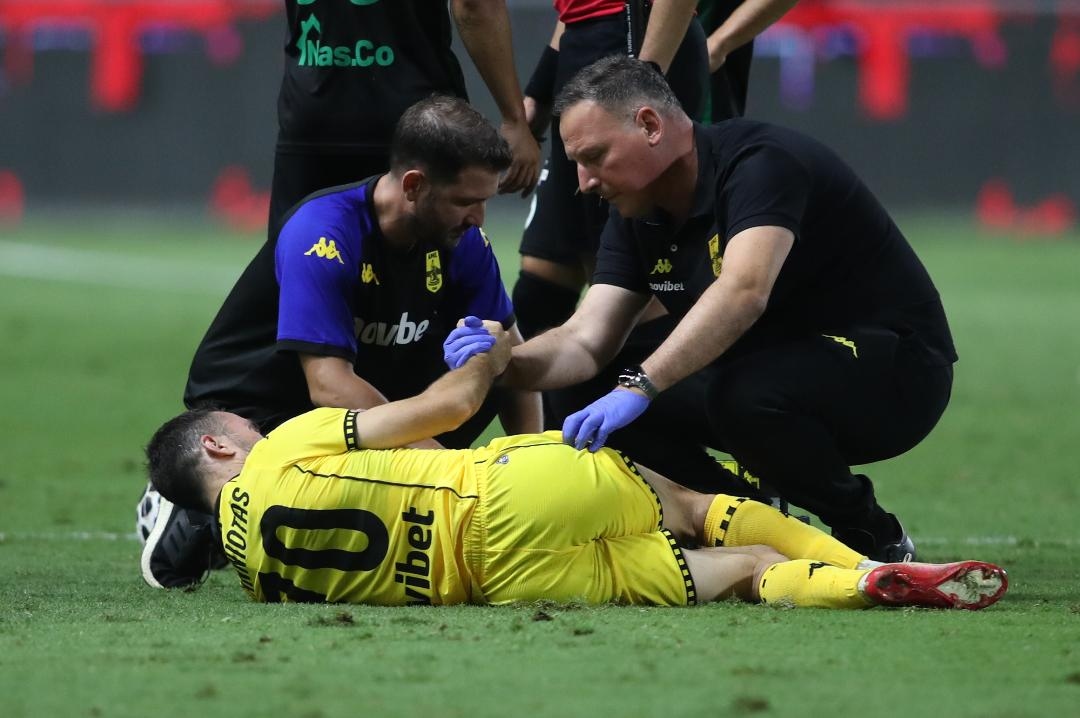 ΑΔΙΑΝΟΗΤΟ! Αυτό που έκανε πρώην παίκτης του Άρη άφησε τους πάντες άφωνους