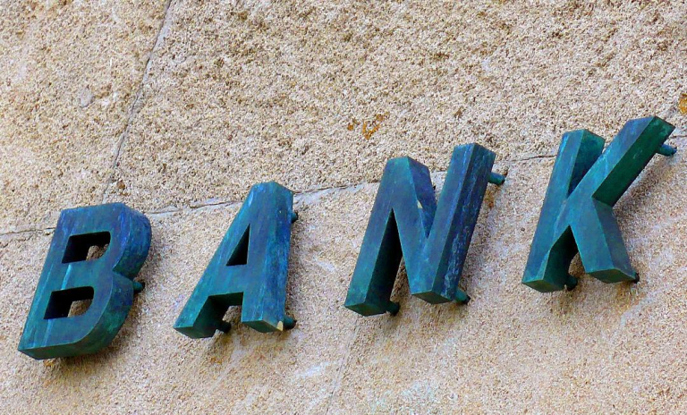 Οι πράσινες συναλλαγές ξεπερνούν τα έσοδα από τα ορυκτά καύσιμα