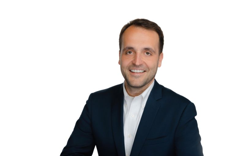 Δερμεντζόπουλος στο pagenews.gr:Ψηφιακή διακυβέρνηση με ανθρώπινο πρόσωπο-Το σχέδιο για την ακίνητη περιουσία