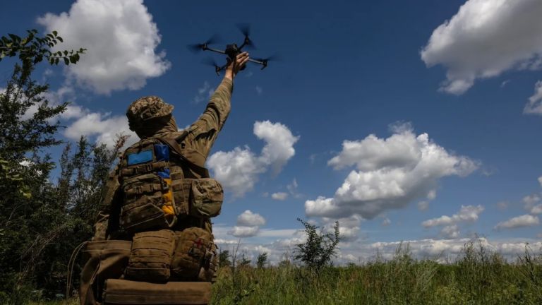 «Τείχος από Drones» στην Ανατολική Ευρώπη: Το νέο αμυντικό σχέδιο της ΕΕ απέναντι στη Ρωσία