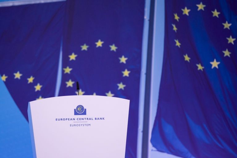 Η Γαλλία στο Χείλος της Κρίσης: Η ΕΚΤ σε Επιφυλακή για την Επόμενη Μεγάλη Δοκιμασία της Ευρωζώνης