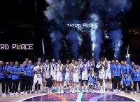 Eurobasket 2025: Η απονομή του χάλκινου μεταλλίου στην Εθνική Ελλάδος Eurobasket 2025: Η απονομή του χάλκινου μεταλλίου στην Εθνική Ελλάδος