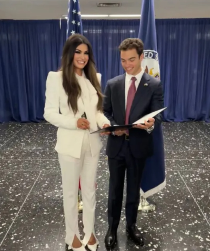 Kimberly Guilfoyle Sworn in as U.S. Ambassador to Greece – First Woman in History