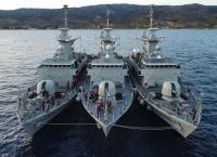 Το Πίρι Ρέις ταράζει τα νερά στο Αιγαίο: Άσκηση ετοιμότητας των Ενόπλων Δυνάμεων από Έβρο ως Μεγίστη Το Πίρι Ρέις ταράζει τα νερά στο Αιγαίο: Άσκηση ετοιμότητας των Ενόπλων Δυνάμεων από Έβρο ως Μεγίστη