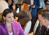 Κεφαλογιάννη –Δούκας: Συνεχίζεται ο «καβγάς» για τα υβριστικά γκράφιτι στην Αθήνα κατά του Ισραήλ Κεφαλογιάννη –Δούκας: Συνεχίζεται ο «καβγάς» για τα υβριστικά γκράφιτι στην Αθήνα κατά του Ισραήλ