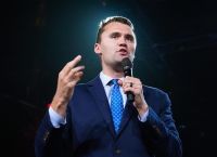 Τσάρλι Κερκ: Ο άνθρωπος που δίχασε την Αμερική με τη ρητορική του Τσάρλι Κερκ: Ο άνθρωπος που δίχασε την Αμερική με τη ρητορική του
