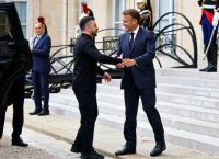 Διχασμένη η «Συμμαχία των Προθύμων»: Οι Ευρωπαίοι Ηγέτες Στοχεύουν σε Εγγυήσεις Ασφαλείας για την Ουκρανία Διχασμένη η «Συμμαχία των Προθύμων»: Οι Ευρωπαίοι Ηγέτες Στοχεύουν σε Εγγυήσεις Ασφαλείας για την Ουκρανία