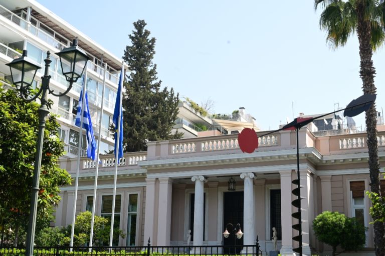Κυβέρνηση: «Κυνήγι μαγισσών» το τηλεφώνημα του πρώην προέδρου του ΟΠΕΚΕΠΕ σε αγρότη