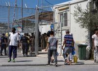 Arnaoutakis and Mitsotakis Agree on Two Temporary Migrant Centers in Crete Arnaoutakis and Mitsotakis Agree on Two Temporary Migrant Centers in Crete