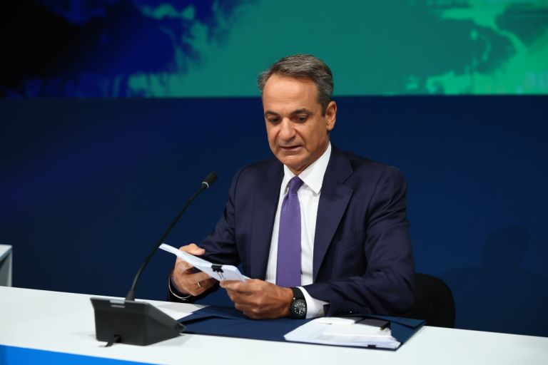 Μητσοτάκης με αιχμή: «Οι σχέσεις μου με τον Τραμπ είναι άριστες – αλλά όχι… σαν του Καμμένου»