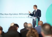 Μητσοτάκης: Εξετάζουμε την απαγόρευση της χρήσης των social media από ανηλίκους κάτω των 16 ετών Μητσοτάκης: Εξετάζουμε την απαγόρευση της χρήσης των social media από ανηλίκους κάτω των 16 ετών