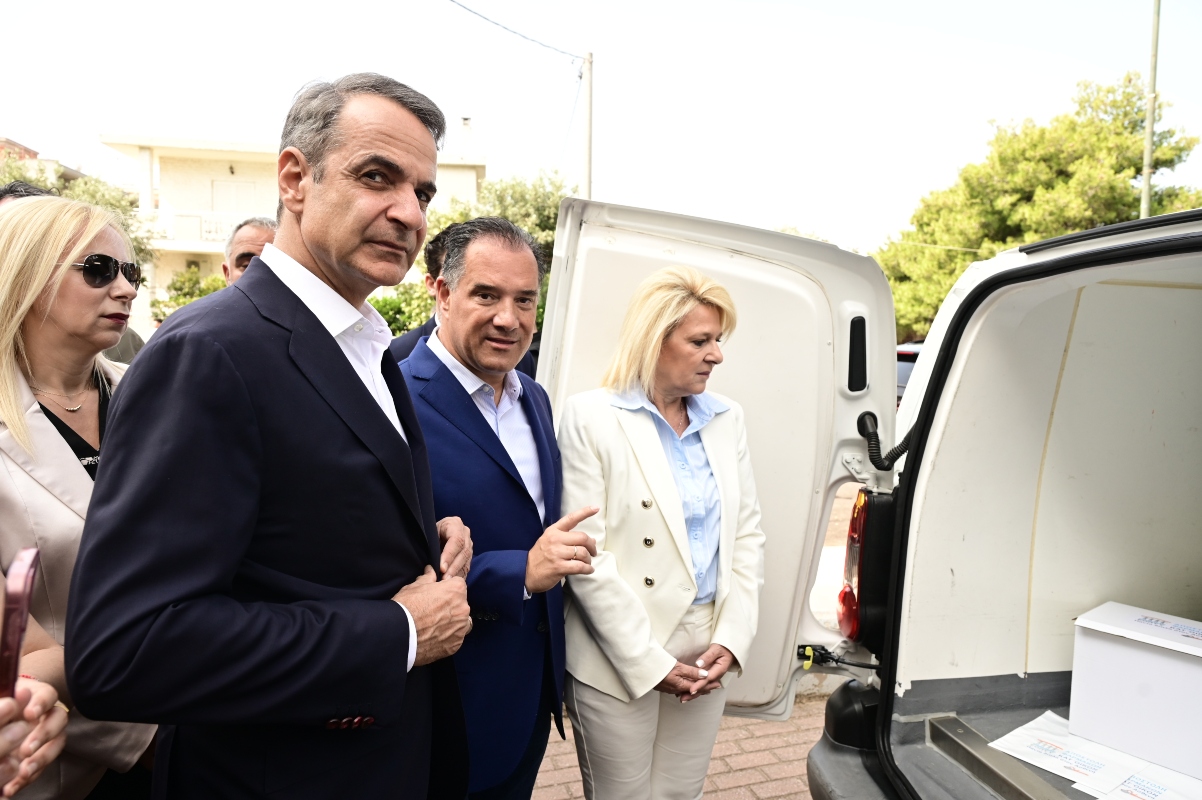 Γεωργιάδης και Μητσοτάκης αλλάζουν την Υγεία: Φάρμακα κατ’ οίκον για 10.000 ασθενείς/μήνα