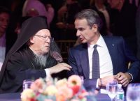 Μητσοτάκης σε Βαρθολομαίο: Δικαίως έχετε κερδίσει τον τίτλο «Πράσινος Πατριάρχης» Μητσοτάκης σε Βαρθολομαίο: Δικαίως έχετε κερδίσει τον τίτλο «Πράσινος Πατριάρχης»