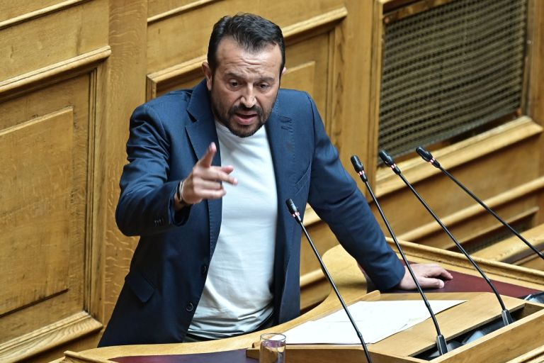 Νίκος Παππάς: Από το Ταμείο Ανάκαμψης στο ταμείο των λίγων – Πού πήγαν τα 120 δισ.;