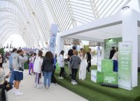 Ένα διήμερο γεμάτο ενέργεια και ευεξία από τον Σάκη Τανιμανίδη και τη Χριστίνα Μπόμπα Ένα διήμερο γεμάτο ενέργεια και ευεξία από τον Σάκη Τανιμανίδη και τη Χριστίνα Μπόμπα