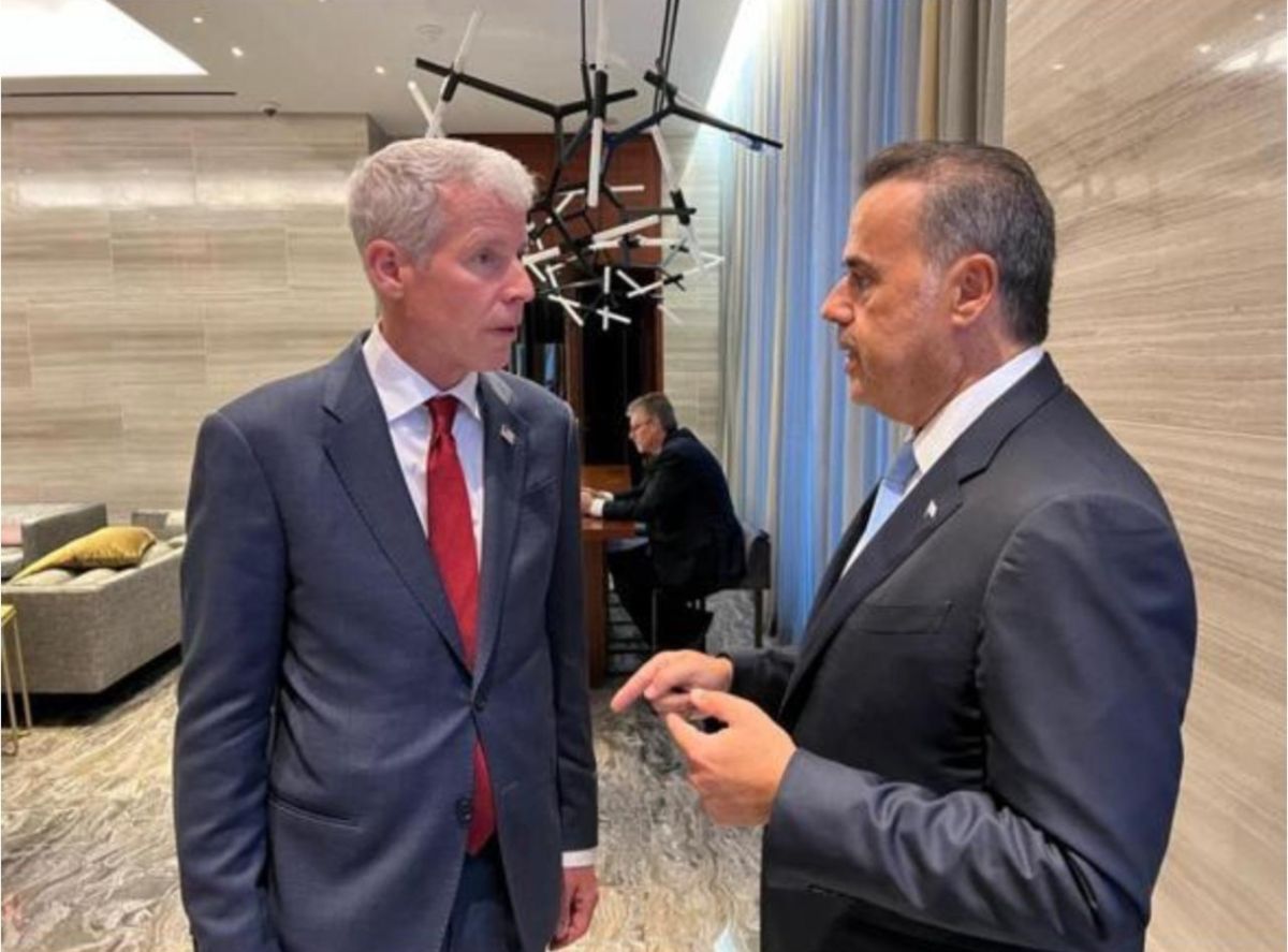 Παπασταύρου–Chris Wright: Ενίσχυση της ενεργειακής συνεργασίας Ελλάδας–ΗΠΑ και προώθηση του Κάθετου Διαδρόμου