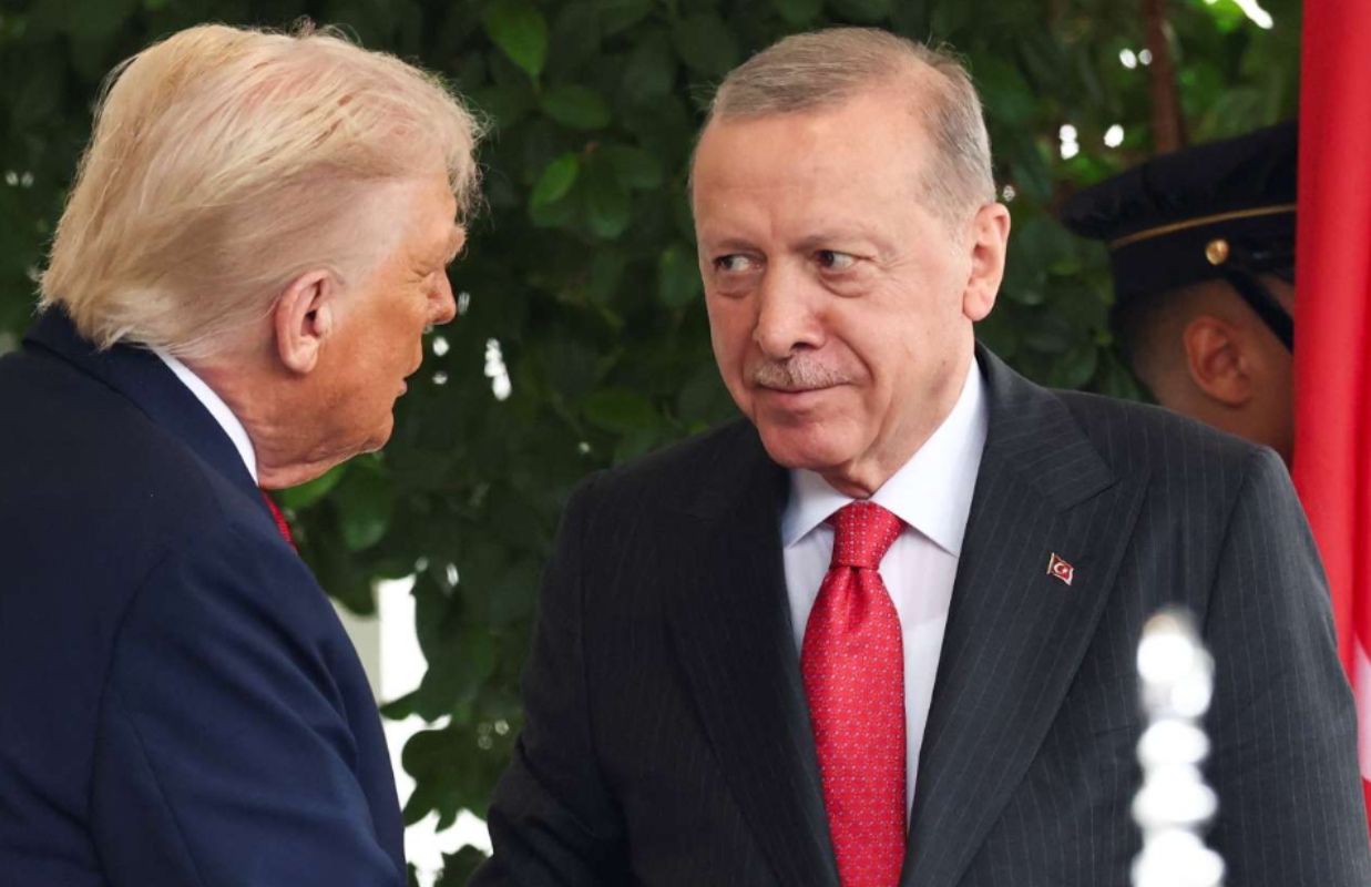 Τραμπ – Ερντογάν: Από τα F-35 μέχρι τη Χάλκη, 138 λεπτά διπλωματικού «παζαριού»