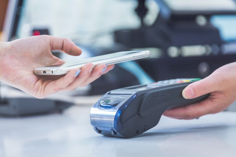 Υποχρεωτικό IRIS από 1η Νοεμβρίου 2025: Πρόστιμα έως 20.000€ και Επέκταση στην Ευρώπη το 2026