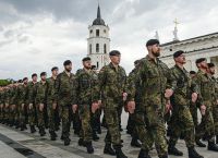 Φιλοδοξία της Γερμανίας: 377 Δισ. Ευρώ για την Ισχυρότερη Μπούντεσβερ στην Ευρώπη Φιλοδοξία της Γερμανίας: 377 Δισ. Ευρώ για την Ισχυρότερη Μπούντεσβερ στην Ευρώπη