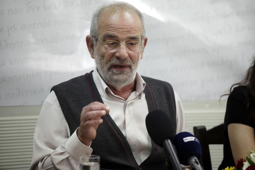 Σφοδρό χτύπημα Αλαβάνου: Ο Τσίπρας δεν εκπροσωπεί την Αριστερά – Αρκετά με τα παιχνίδια