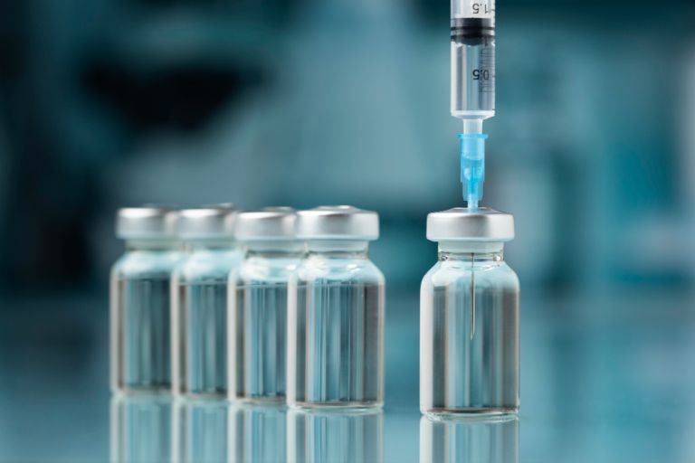 AstraZeneca: Μεταφέρει το χρηματιστηριακό της βάρος στις ΗΠΑ – Απομακρύνεται από τη Βρετανία
